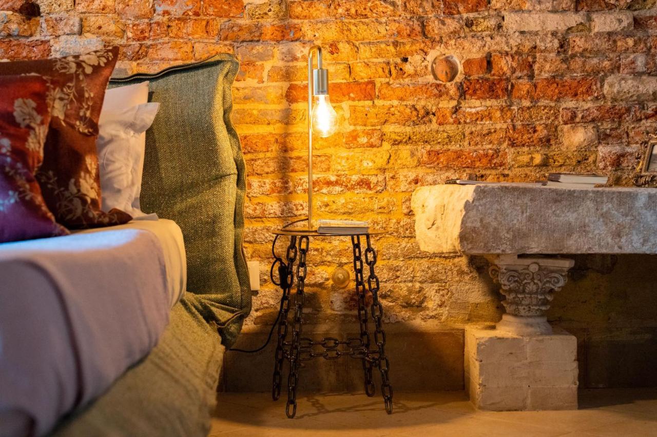 Casa Manina Sul Ponte - Your Private Canal View 베니스 외부 사진