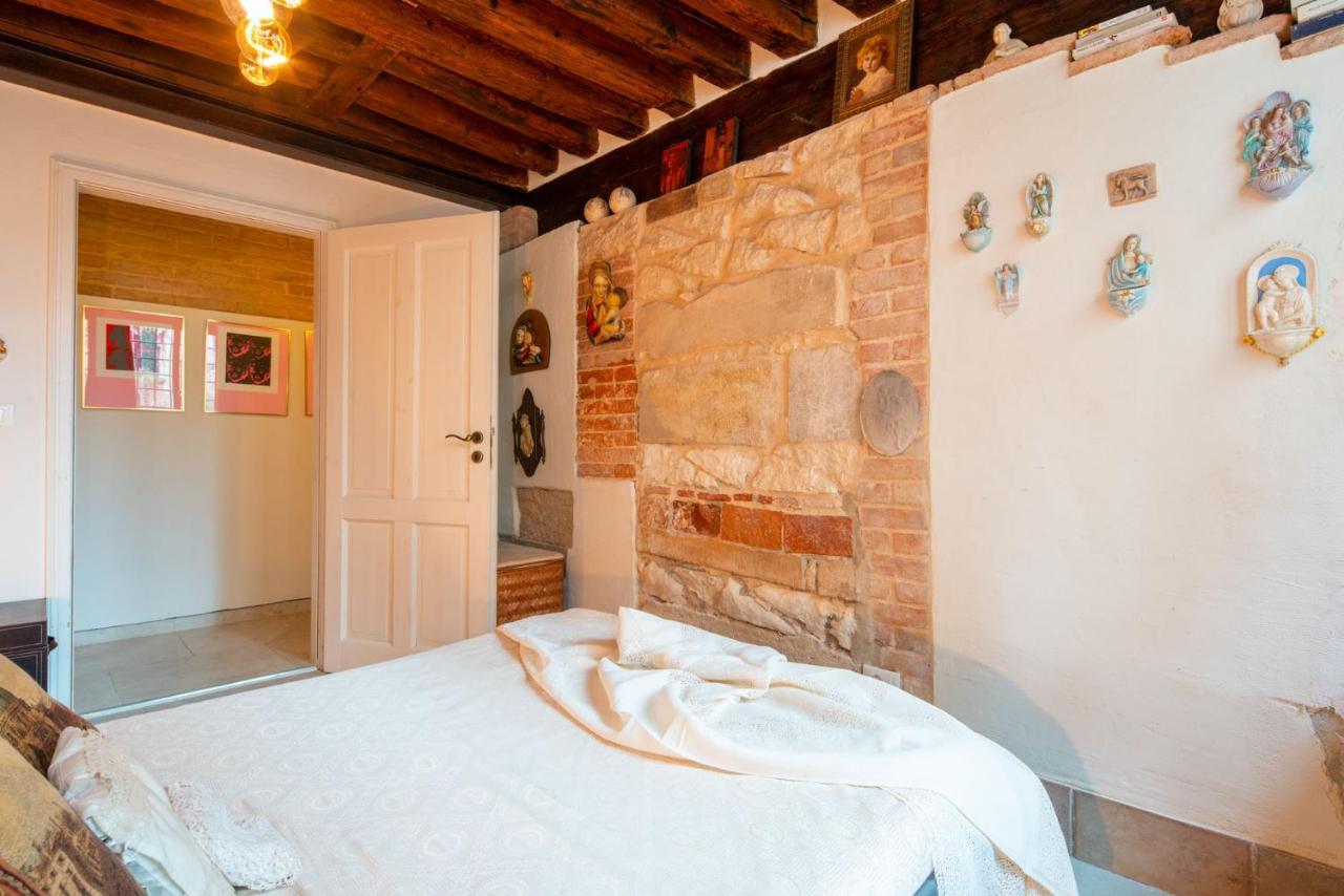 Casa Manina Sul Ponte - Your Private Canal View 베니스 외부 사진